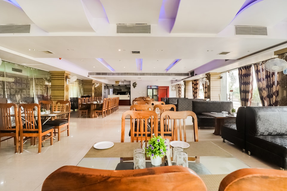 OYO 42999 Indraprastha Hotel, Bhilai, Bhilai