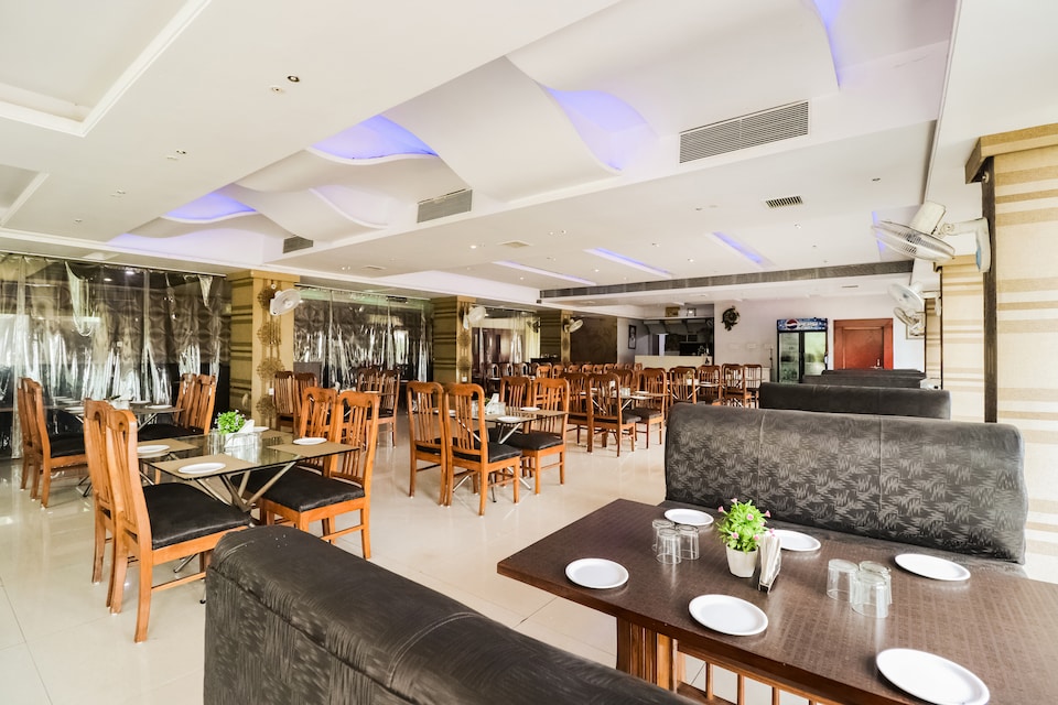 OYO 42999 Indraprastha Hotel, Bhilai, Bhilai