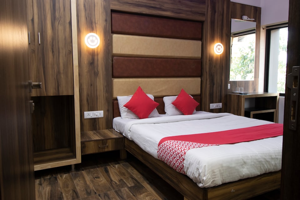 Flagship 43003 Hotel Sai Plaza, Railway Station - Aurangabad, Aurangabad