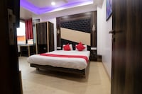 Hotel O Sai Plaza