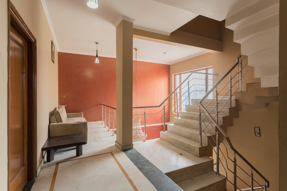 OYO 43012 Komal Residency2, Manesar, Manesar