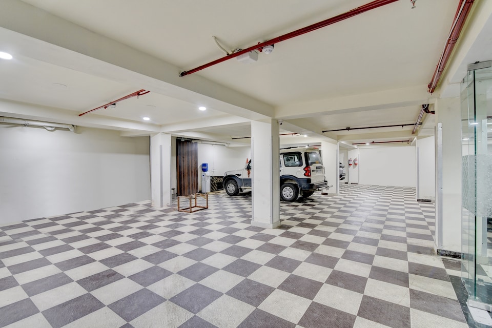 Capital O 43116 Hotel Grand, Paharganj Delhi, Delhi