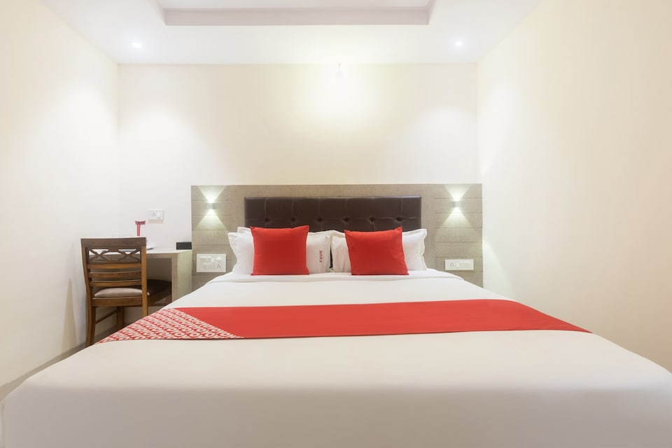 Hotel O New Hotel Prince Palace, Mumbai Chembur-Kurla-Ghatkopar, Mumbai