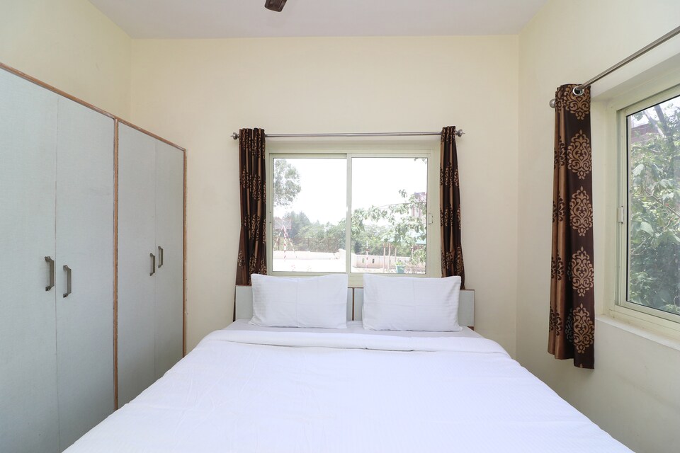 SPOT ON 43048 Madwa House, Rajpur Road Dehradun, Dehradun