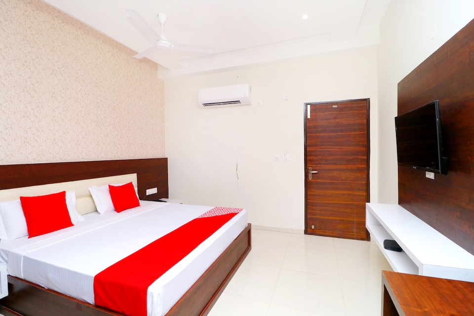 OYO 43132 Hotel Dreamland, Pinjore, Pinjore