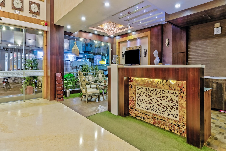 Capital O 43133 Hotel The Floret, Bhilai, Bhilai