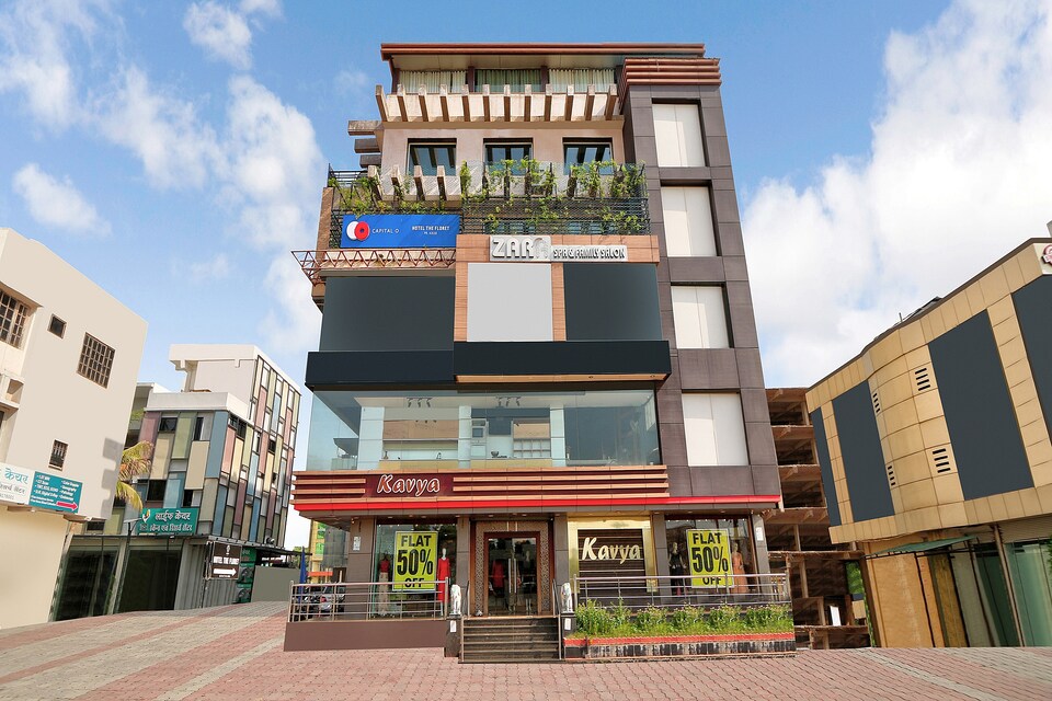 Capital O 43133 Hotel The Floret, Bhilai, Bhilai