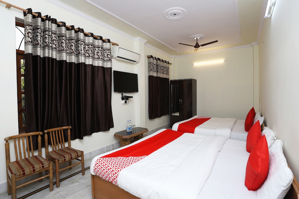 OYO 43144 Maansarover Stays, Chakrata Road Dehradun, Dehradun