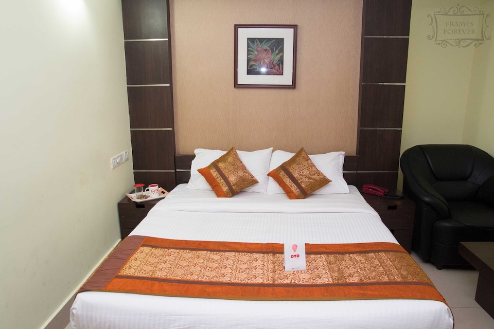 OYO 3925 near Railway Station, Railway Station Bhubneshwar, Bhubaneswar