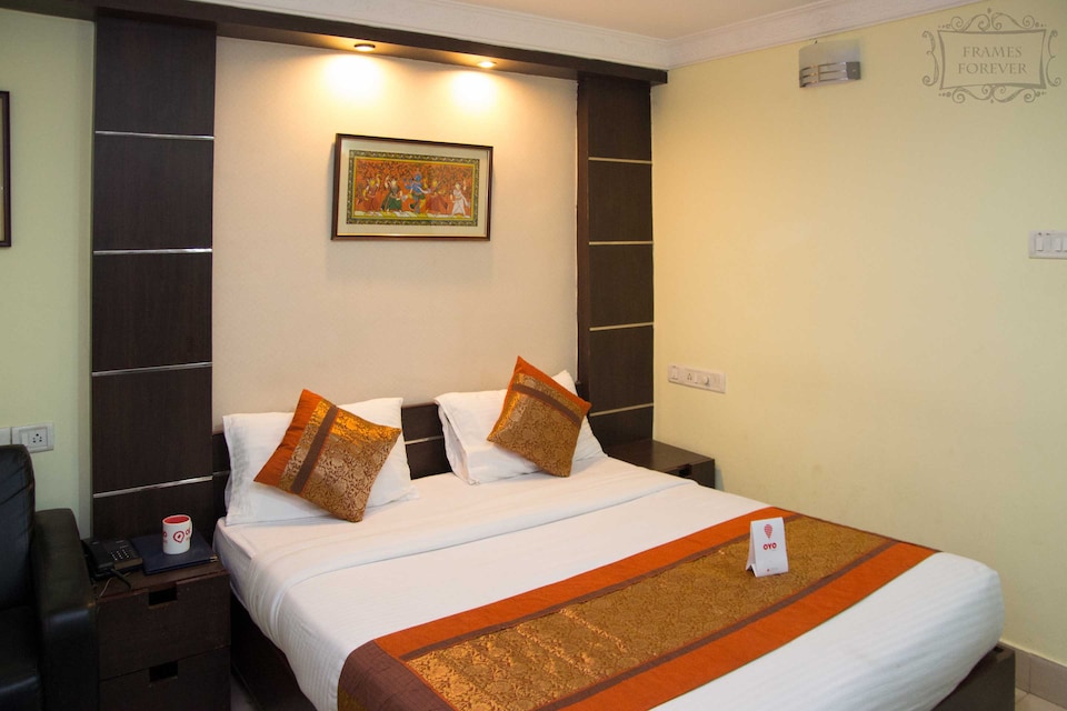 OYO 3925 near Railway Station, Railway Station Bhubneshwar, Bhubaneswar