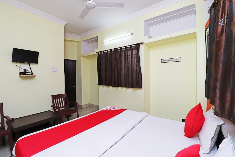 OYO 43248 Hotel Raj Inn, Daltonganj city, Daltonganj