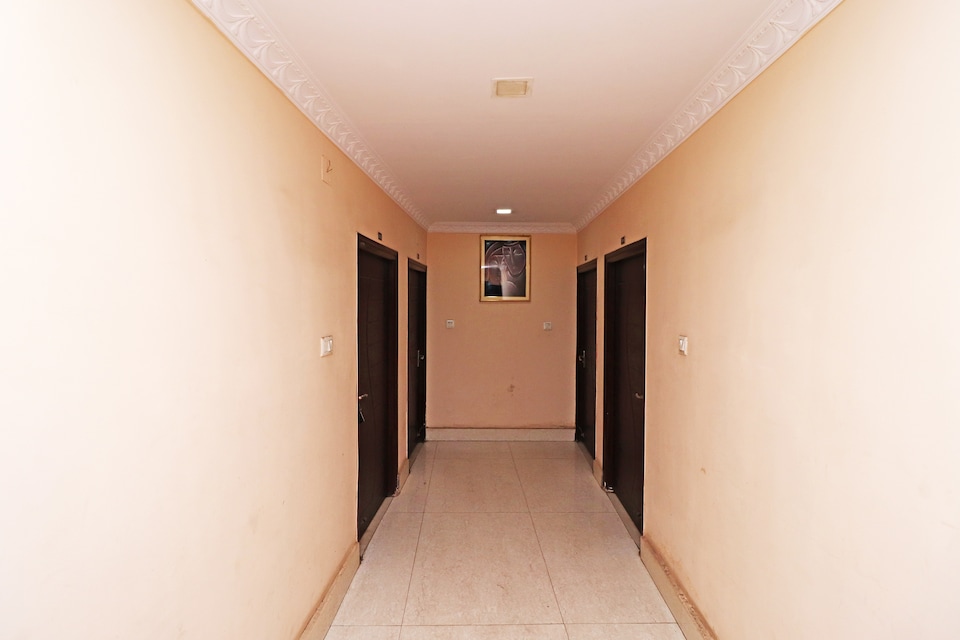 OYO 43248 Hotel Raj inn, Daltonganj city, Daltonganj