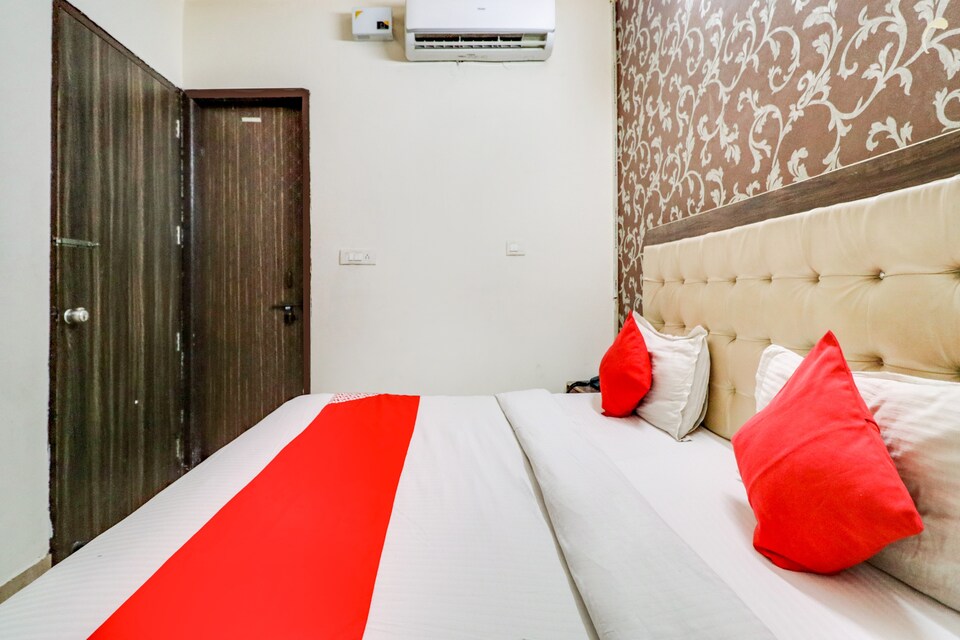 OYO 43268 Nh2, Faridabad, Faridabad