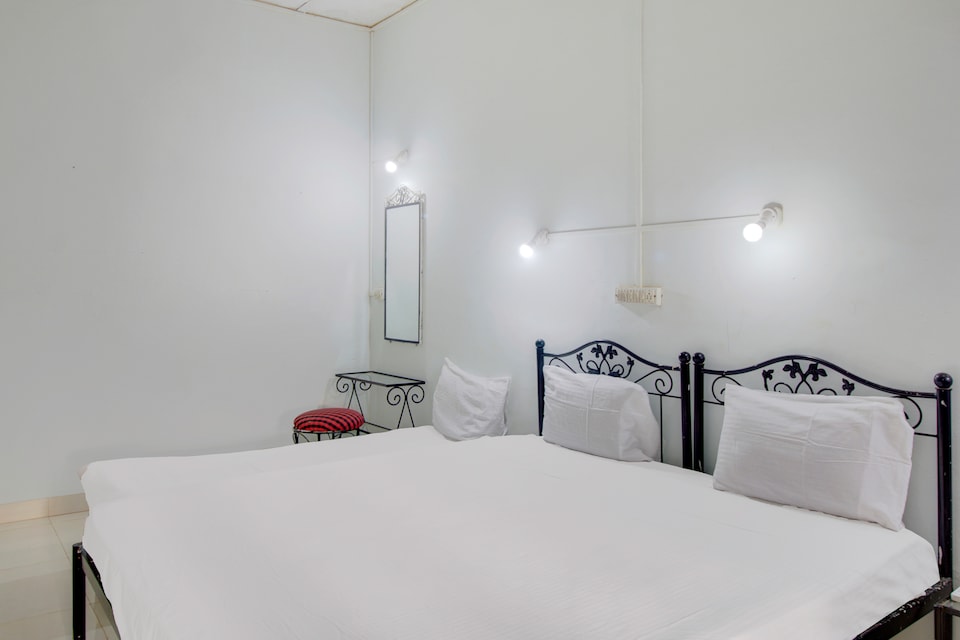 OYO 43275 Hornbill Delux Hill Resorts, Ratnagiri, Ratnagiri