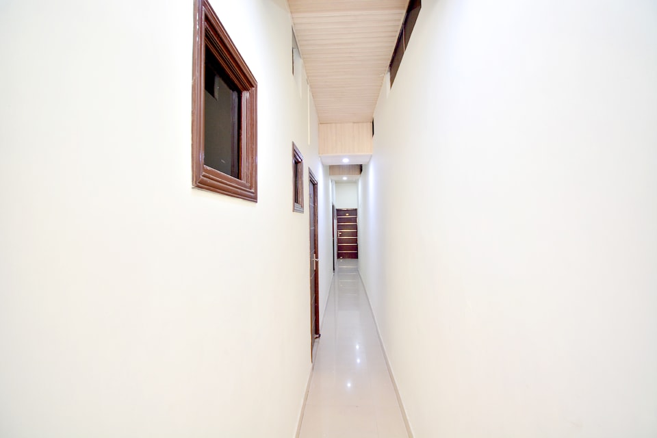 OYO 43291 Br Guest House, Golden Temple Road Amritsar, Amritsar