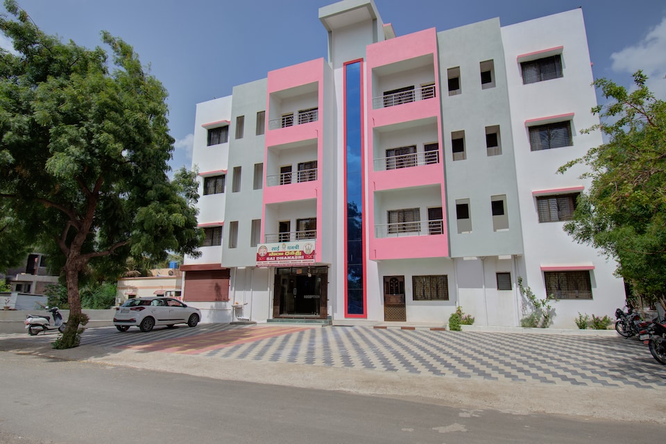 OYO 43301 Sai Vinayak Palace, Shirdi, Shirdi