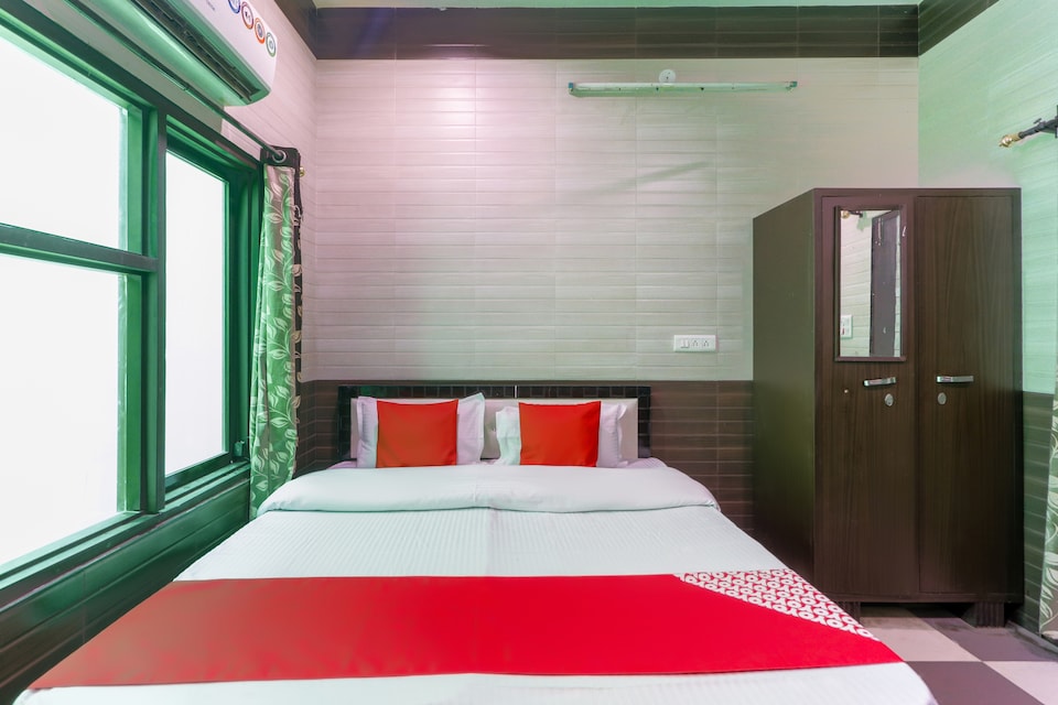 OYO 43318 Aayat Apartment, Jalandhar, Jalandhar