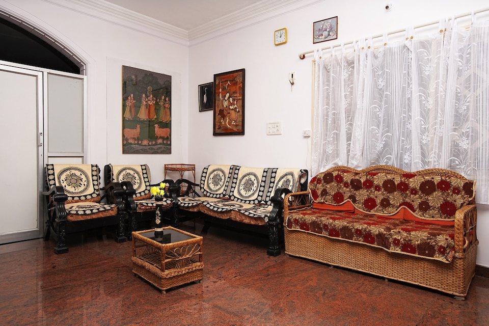 OYO 43439 Ratna Villas, Mysore Gokulam, Mysore