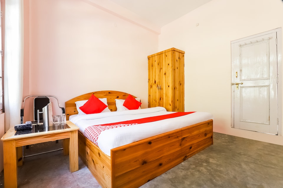 OYO 43441 Snow Oak Guest House , Kasol, Kasol