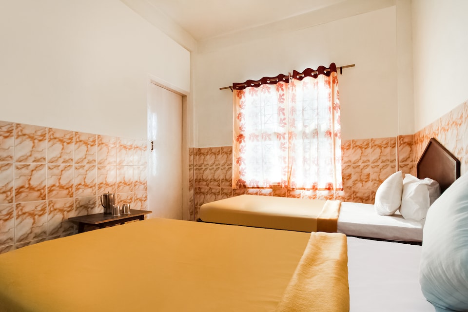 SPOT ON 43451 Hotel Sakunthala International, Tirunelveli New Bus stand, Tirunelveli