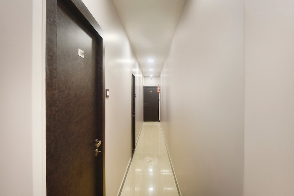 Hotel Blue Sky, Mumbai Bhandup-Vikhroli-Mulund, Mumbai