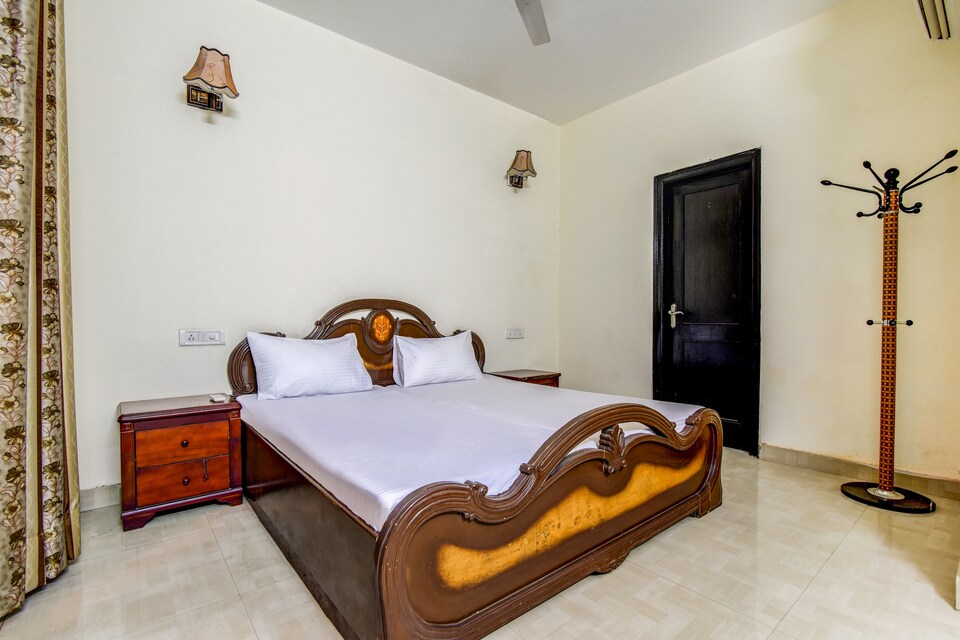 OYO LIFE NOD650 Sector 44, Noida City, Noida