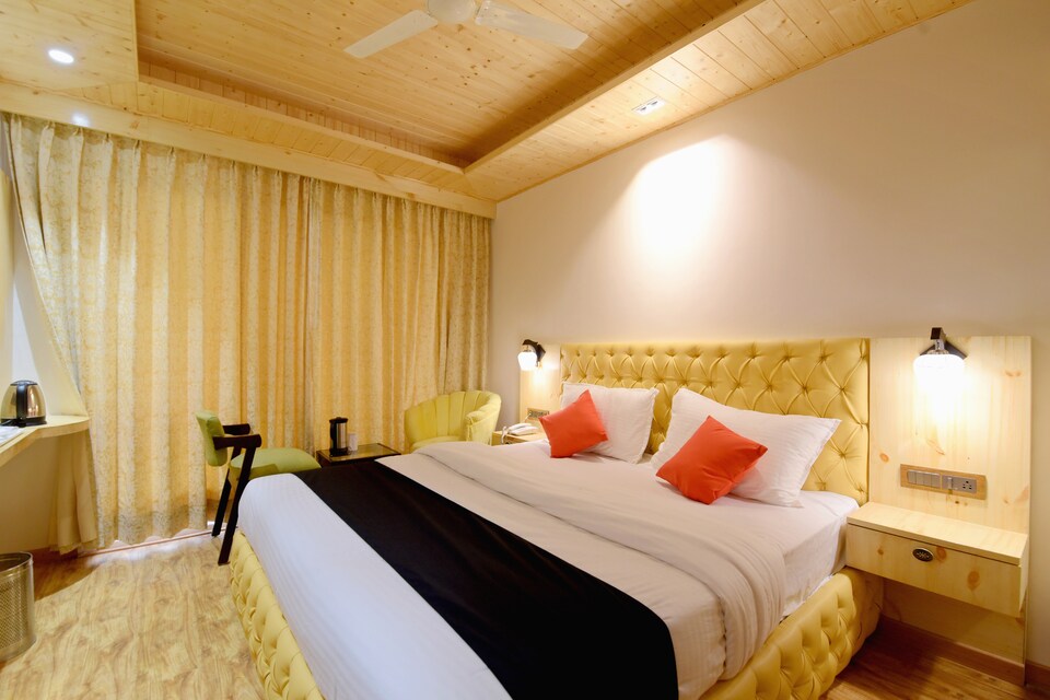 Capital O 43501 White Apple, Kanyal Road, Manali