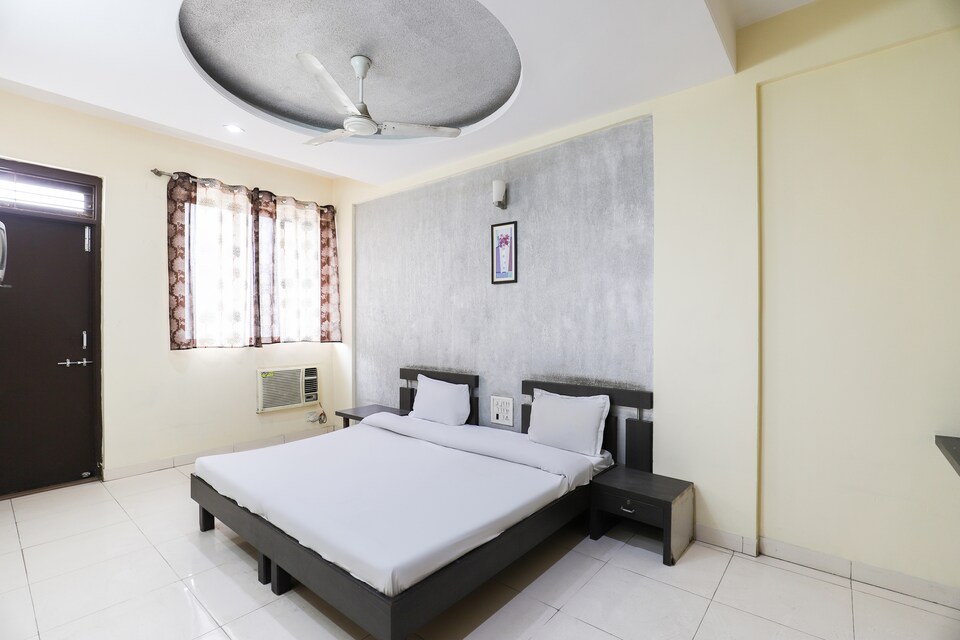 SPOT ON 43504 Hotel Highway Inn, Gandhidham, Gandhidham