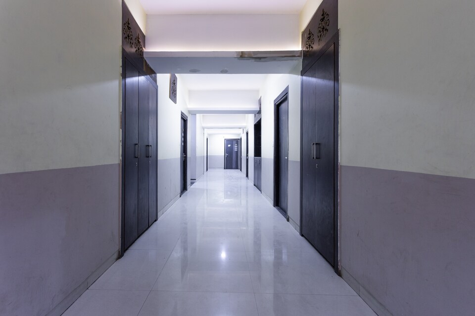OYO 43611 Hr Resort, Indore Bypass Road, Indore
