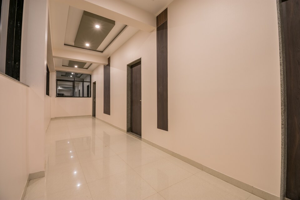 Capital O 43636 Hotel Tripursundari And Lodge , Tuljapur, Osmanabad