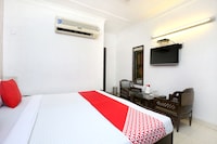 OYO Hotel City Heart 18