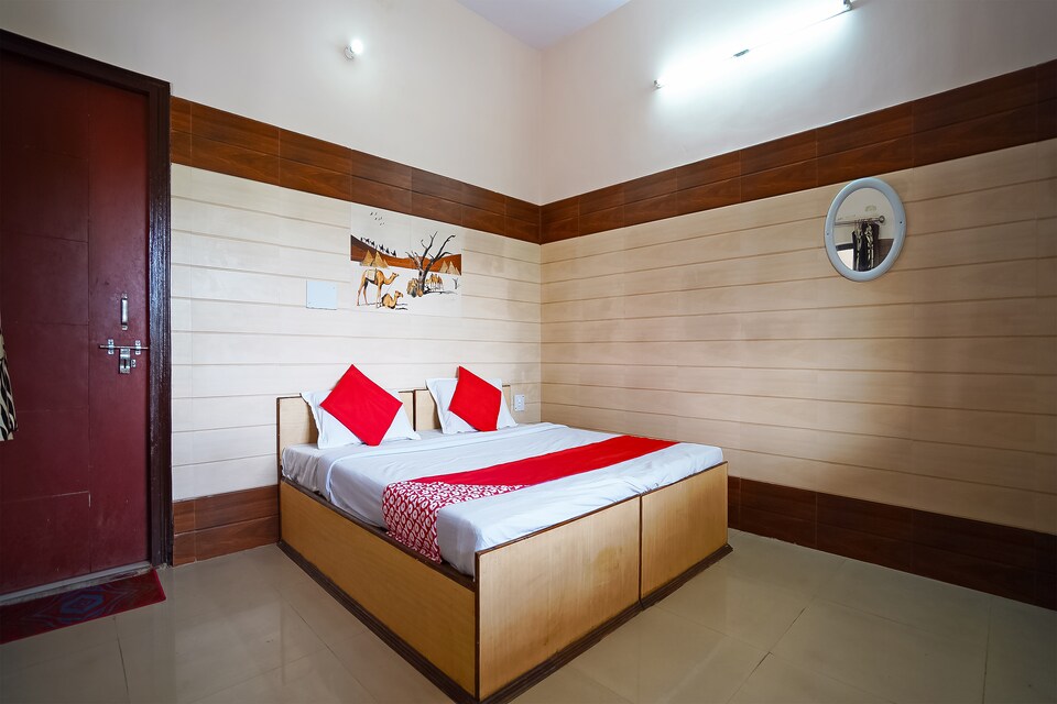 OYO 43646 Mukund Sarovar, Mathura, Mathura