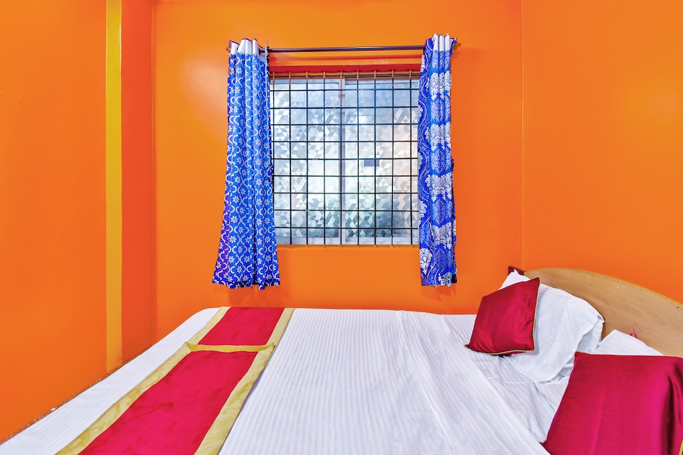 SPOT ON 43648 Slv Lodge, Doddaballapura-Bangalore, Doddaballapura