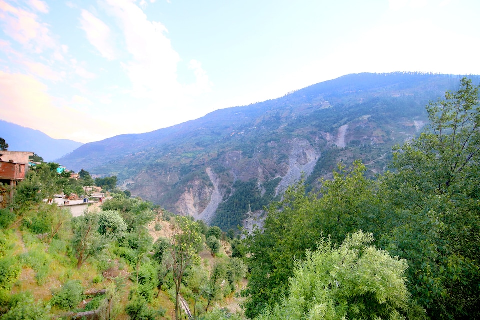 OYO 43655 Shaan Guest House, Chamba Chamba, Chamba