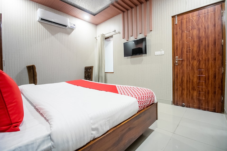 OYO 43682 Rose, Zirakpur, Zirakpur