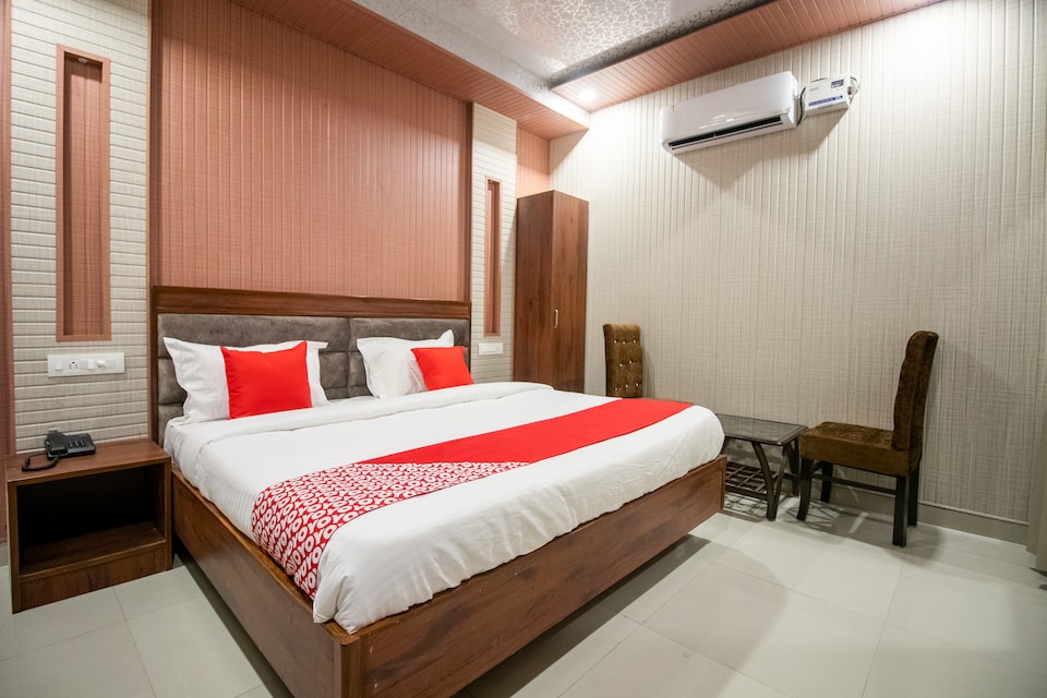 OYO 43682 Rose, Zirakpur, Zirakpur