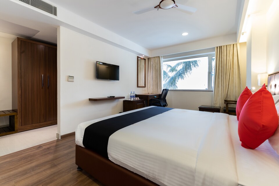 Capital O 43703 Thechi Hotels, Hosur, Hosur