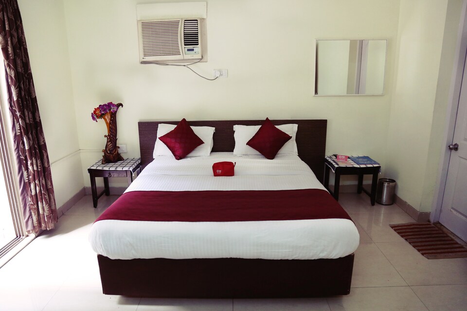 OYO Apartments 024 Kalyani Nagar, Kalyani Nagar Pune, Pune