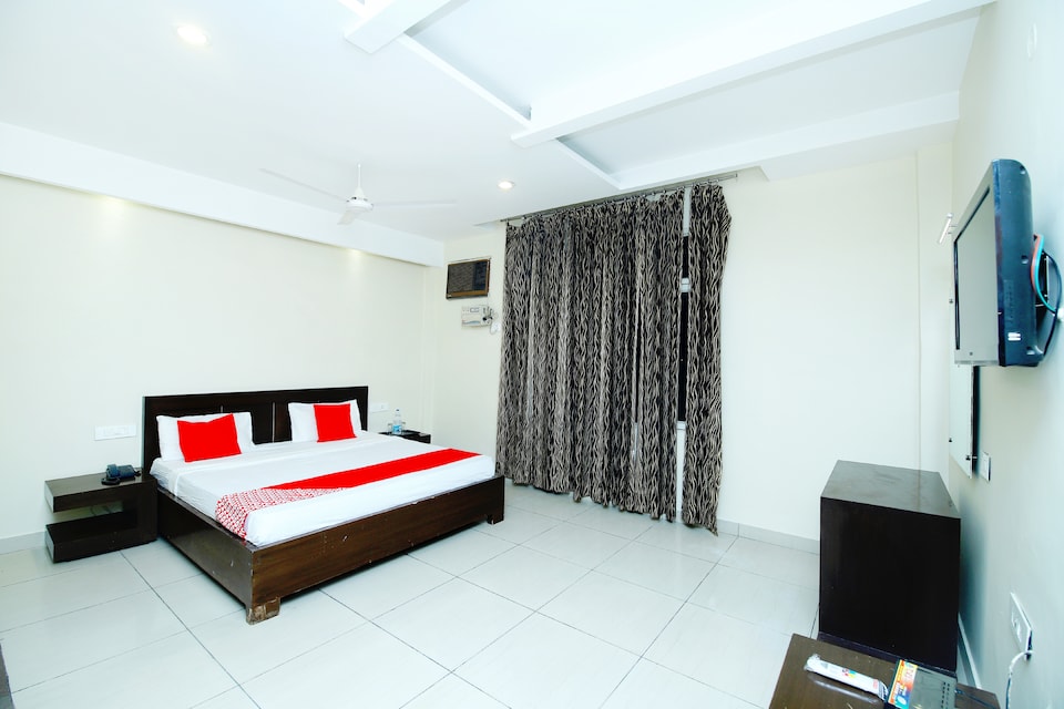 OYO 43707 Prithvi Resorts And Hotel, Phagwara, Phagwara