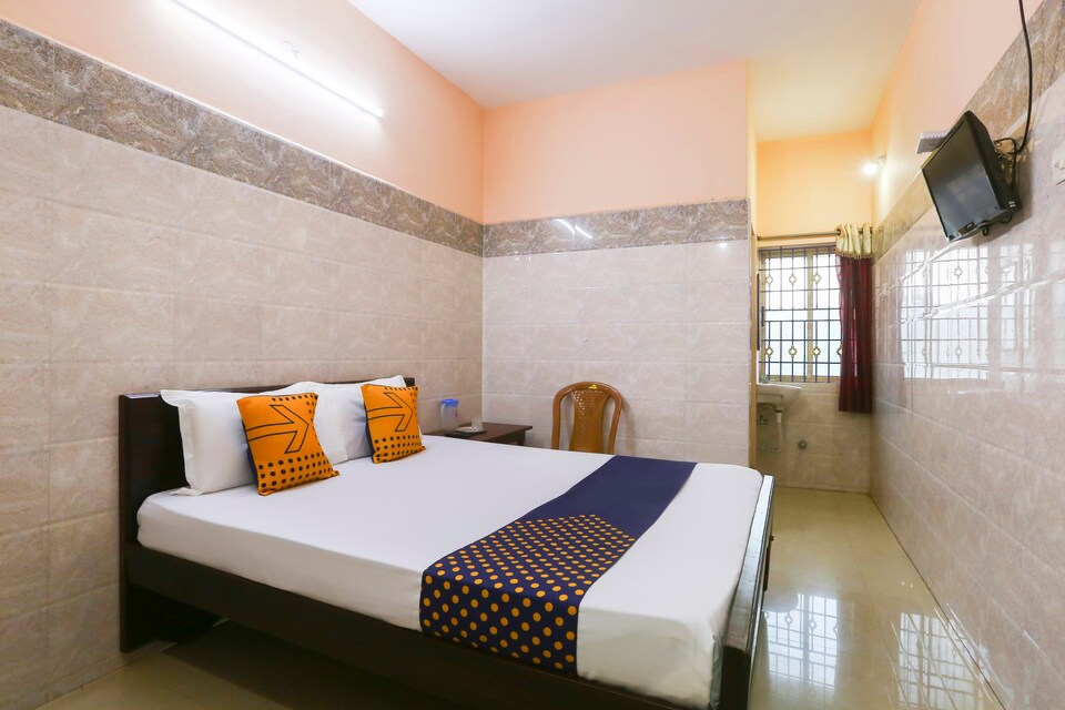 SPOT ON 43721 Classic Residency, Ponneri Chennai, Chennai
