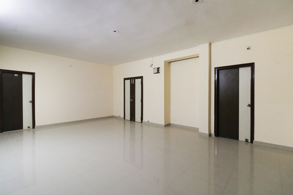 OYO 43835 Imperial Stays, Patia Bhubaneswar, Bhubaneswar