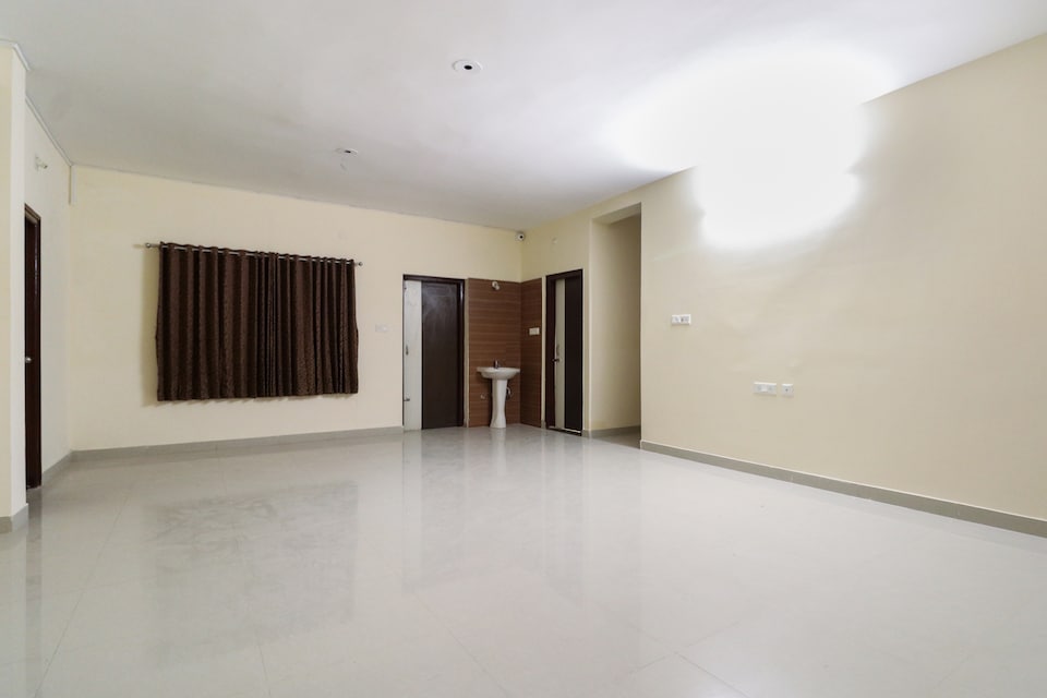 OYO 43835 Imperial Stays, Patia Bhubaneswar, Bhubaneswar