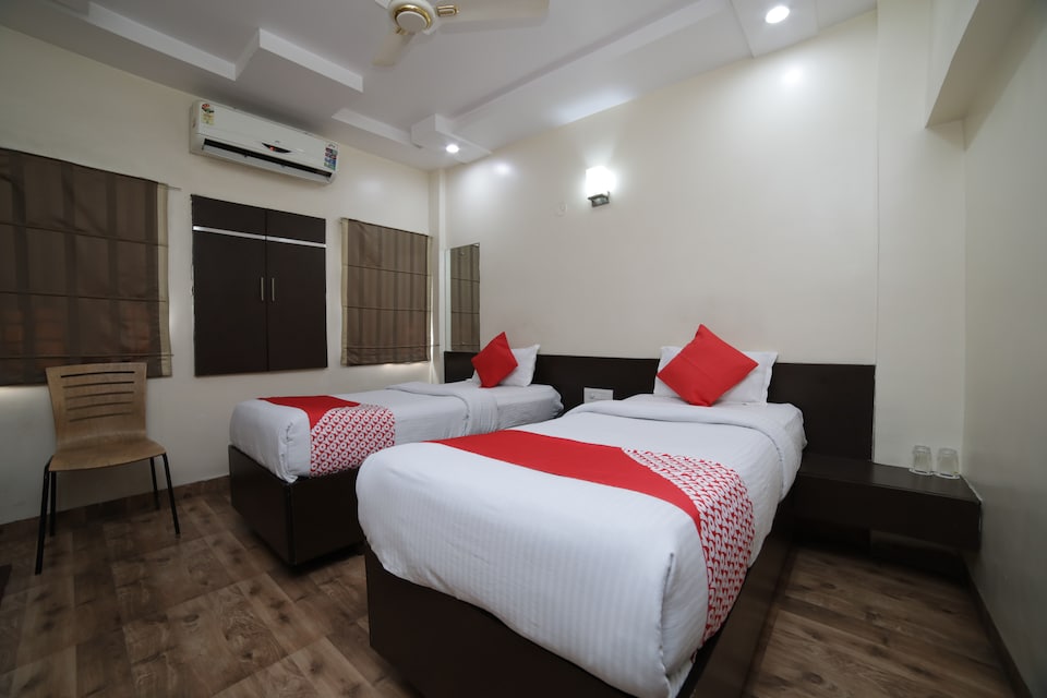 OYO 43847 Hotel Tirumala, Amravati, Amravati