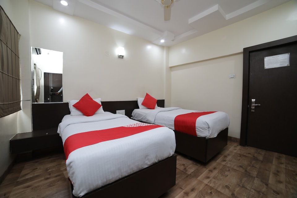 OYO 43847 Hotel Tirumala, Amravati, Amravati