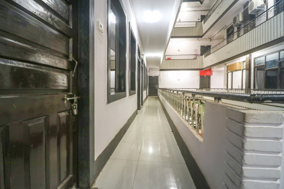 OYO 43850 Hotel Mn Galaxy, Rewa, Rewa