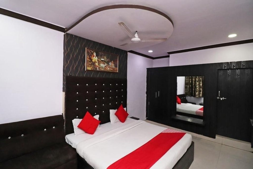 Hotel O Mn Galaxy, Rewa, Rewa