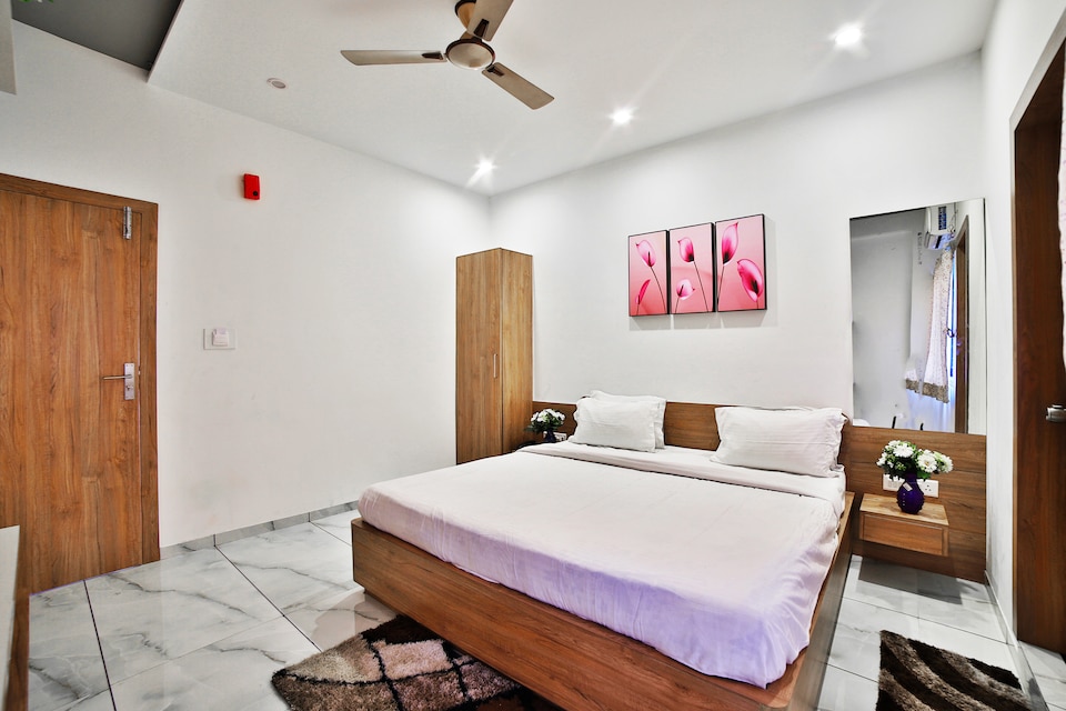 SPOT ON 43858 Hotel Dev Dwarkadhish, Morbi, Morbi