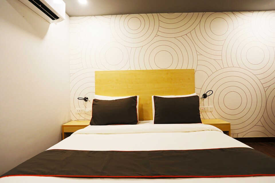 Collection O 43905 SLF Mall Sector 30, Faridabad, Faridabad