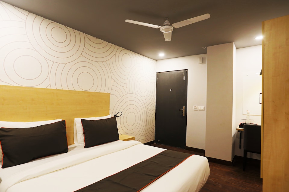 Collection O 43905 SLF Mall Sector 30, Faridabad, Faridabad