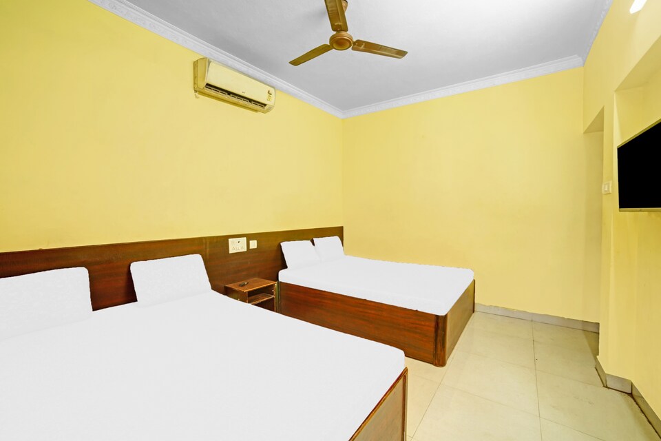 SPOT ON 43912 3star Guest House, Arumbakkam, Chennai